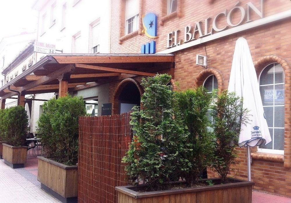 Hotel El Balcon Avilés Extérieur photo