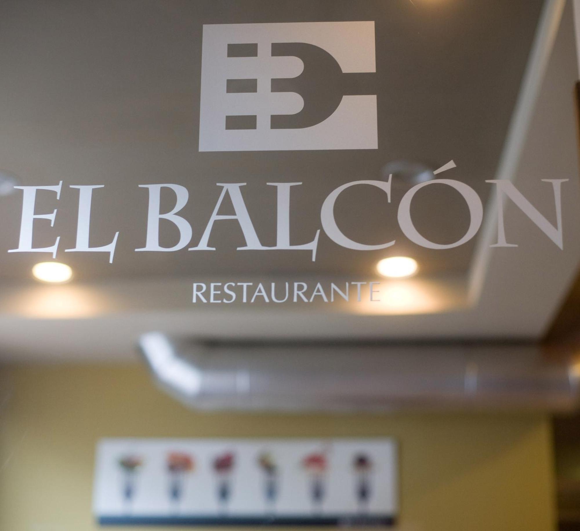 Hotel El Balcon Avilés Extérieur photo