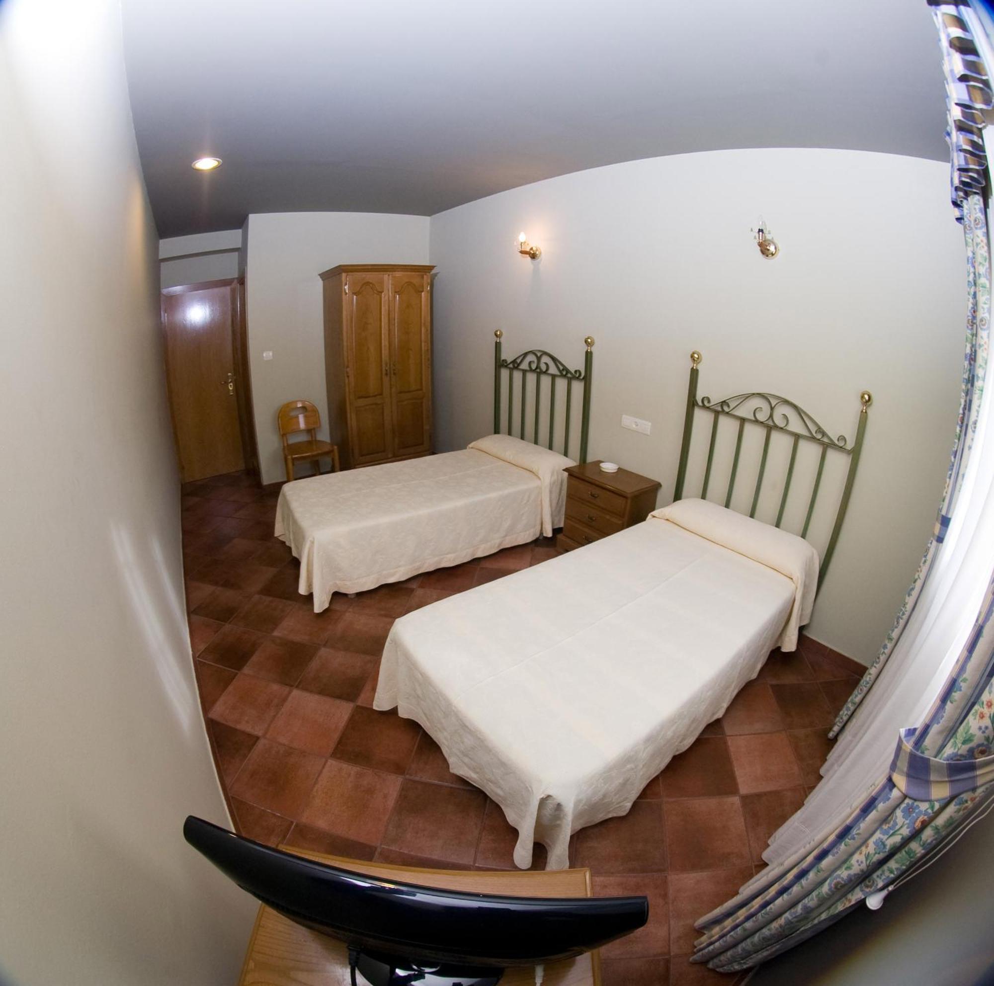 Hotel El Balcon Avilés Extérieur photo