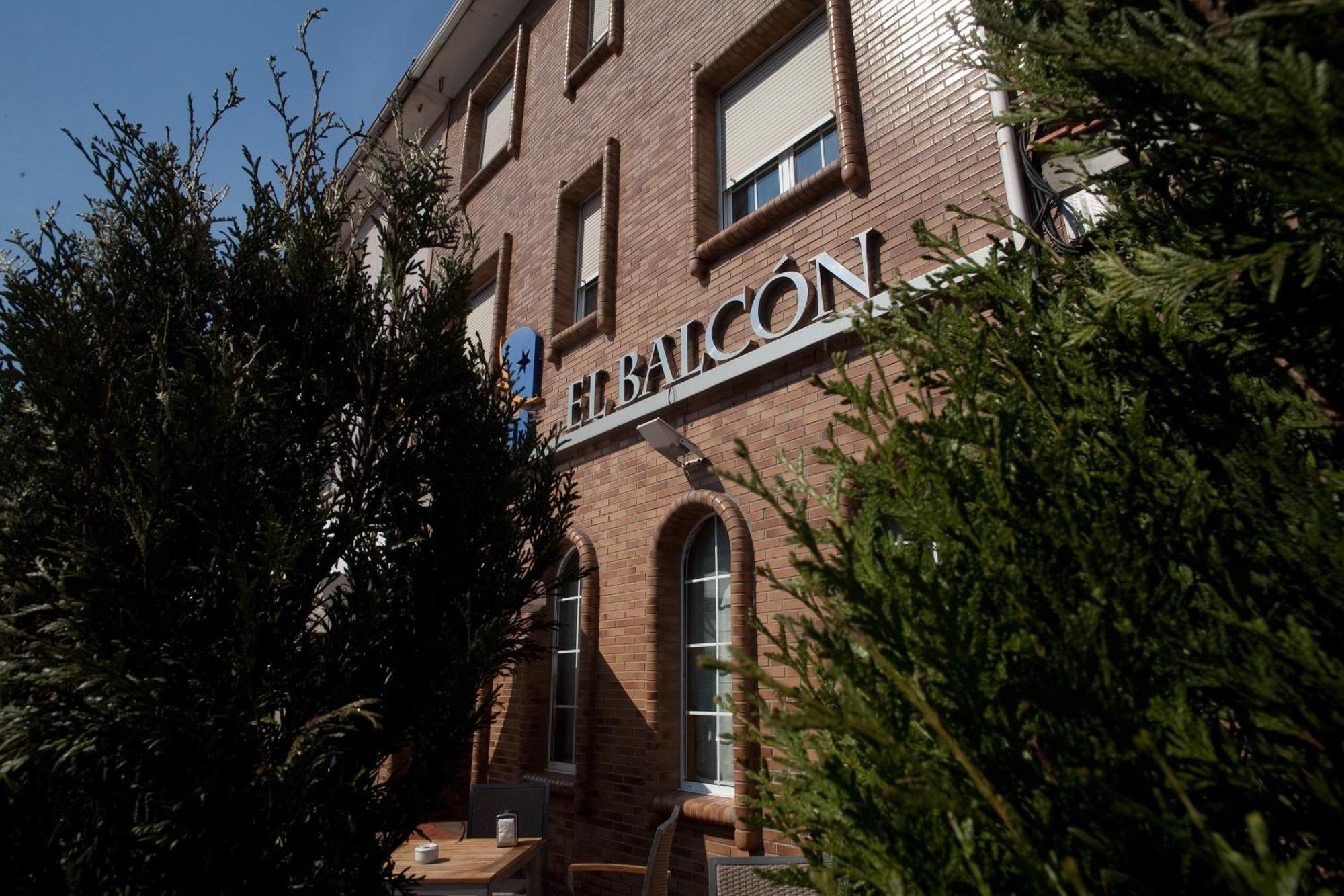 Hotel El Balcon Avilés Extérieur photo